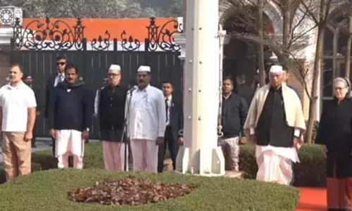 कांग्रेस के स्थापना दिवस पर मल्लिकार्जुन खड़गे का भाजपा पर वार, बोले- जल, जंगल और जमीन खतरे में कांग्रेस के स्थापना दिवस पर मल्लिकार्जुन खड़गे का भाजपा पर वार, बोले- जल, जंगल और जमीन खतरे में