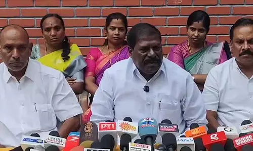 रामदास के नेतृत्व में PMK एक मजबूत पार्टी बनेगी: G.K. Mani रामदास के नेतृत्व में PMK एक मजबूत पार्टी बनेगी: G.K. Mani
