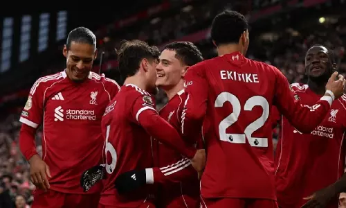 Premier League: लिवरपूल ने वॉल्व्स को 2-1 से हराया, ब्रेंटफोर्ड ने 4-1 से जीत दर्ज की Premier League: लिवरपूल ने वॉल्व्स को 2-1 से हराया, ब्रेंटफोर्ड ने 4-1 से जीत दर्ज की