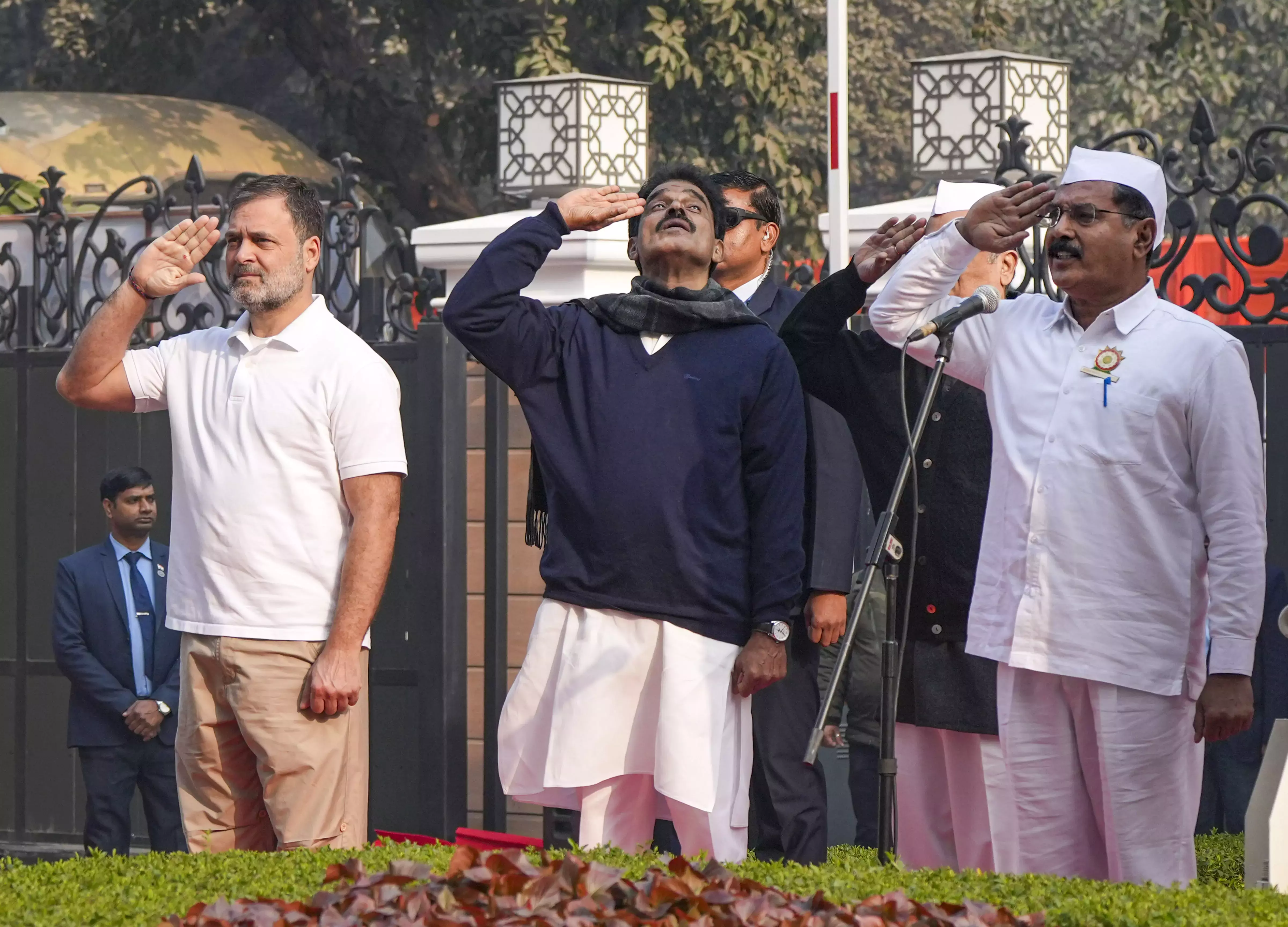 मुख्यमंत्री Revanth Reddy  ने कांग्रेस के 141वें स्थापना दिवस पर शुभकामनाएं दीं