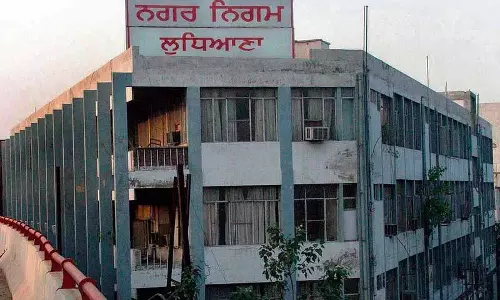 ग्रीन मोबिलिटी को बढ़ावा देने के लिए MC 100 EV चार्जिंग स्टेशन लगाने की योजना बना रहा है ग्रीन मोबिलिटी को बढ़ावा देने के लिए MC 100 EV चार्जिंग स्टेशन लगाने की योजना बना रहा है