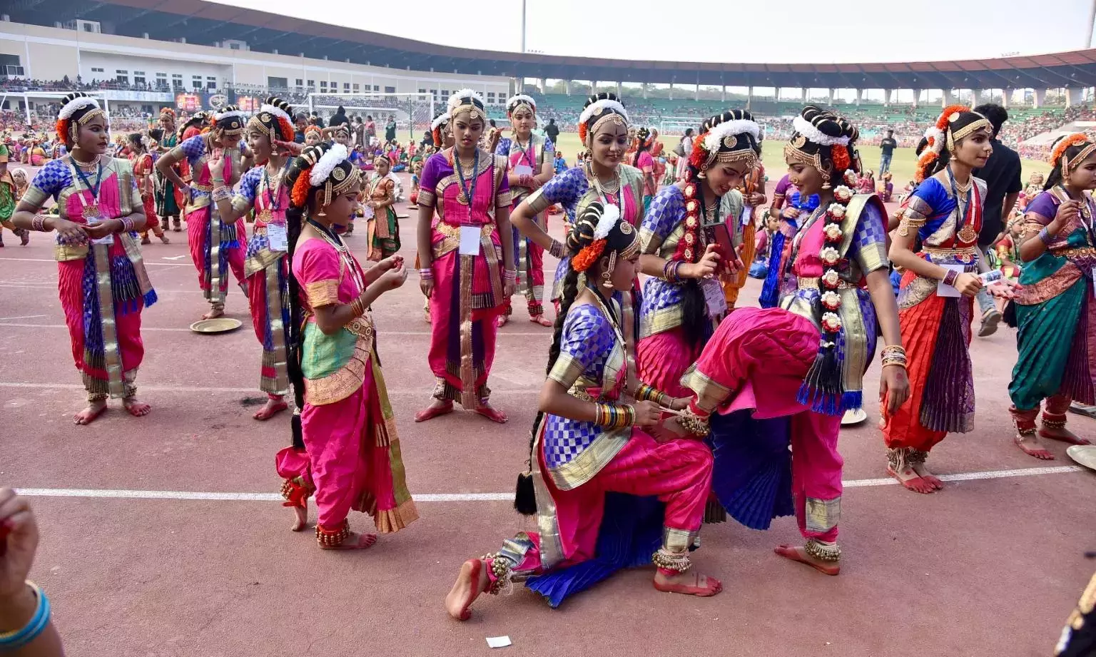कुचिपुड़ी शो 5K परफॉर्मर्स के साथ गिनीज रिकॉर्ड