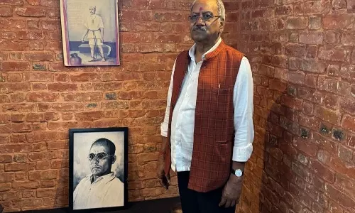 MP बृजमोहन अग्रवाल ने सेलुलर जेल का किया भ्रमण MP बृजमोहन अग्रवाल ने सेलुलर जेल का किया भ्रमण
