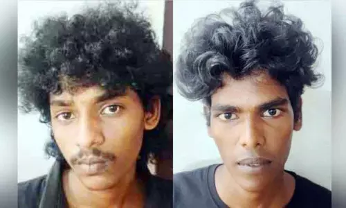 Kerala : मोबाइल फोन चुराने के आरोप में युवकों को गिरफ्तार किया Kerala : मोबाइल फोन चुराने के आरोप में युवकों को गिरफ्तार किया