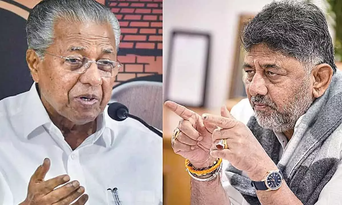 CM ने मुस्लिम इलाकों में तोड़फोड़ को लेकर राज्य सरकार की आलोचना की।