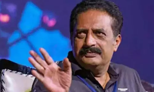 Ticket Rate पर प्रकाश राज के चौंकाने वाले कमेंट्स से गुस्सा और आलोचना भड़की Ticket Rate पर प्रकाश राज के चौंकाने वाले कमेंट्स से गुस्सा और आलोचना भड़की