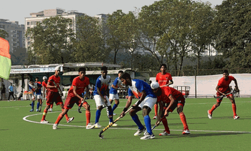 फाइनल मुकाबले में आर्मी बॉयज़ और राउंडग्लास पंजाब हॉकी क्लब की भिड़ंत फाइनल मुकाबले में आर्मी बॉयज़ और राउंडग्लास पंजाब हॉकी क्लब की भिड़ंत