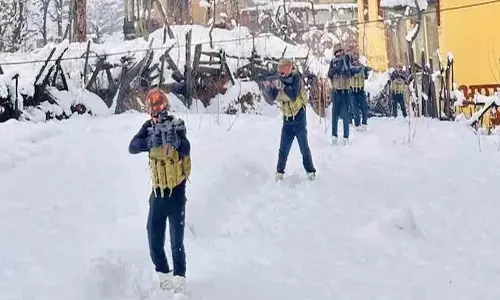 Jammu में 30 से ज़्यादा पाकिस्तानी आतंकवादी एक्टिव, सेना ने ऑपरेशन तेज़ किया Jammu में 30 से ज़्यादा पाकिस्तानी आतंकवादी एक्टिव, सेना ने ऑपरेशन तेज़ किया