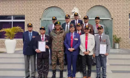 राहत और सुरक्षा मदद के लिए व्हाइट नाइट कॉर्प्स ने JKESL को सम्मानित किया राहत और सुरक्षा मदद के लिए व्हाइट नाइट कॉर्प्स ने JKESL को सम्मानित किया