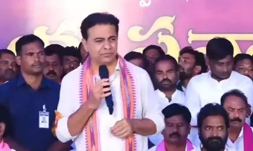 KTR ने रेवंत रेड्डी पर सरपंच चुनाव में हेरफेर करने का आरोप लगाया