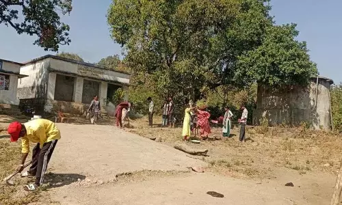 NSS प्रोग्राम ऑफिसर बालाजी कांबले: साफ़ माहौल से सेहत अच्छी होती NSS प्रोग्राम ऑफिसर बालाजी कांबले: साफ़ माहौल से सेहत अच्छी होती