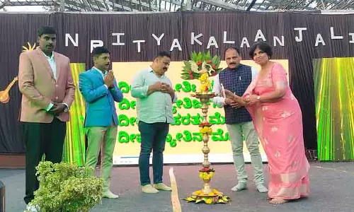 माता-पिता को अपने बच्चों को अच्छे संस्कार सिखाने चाहिए: N.K. Jyothi