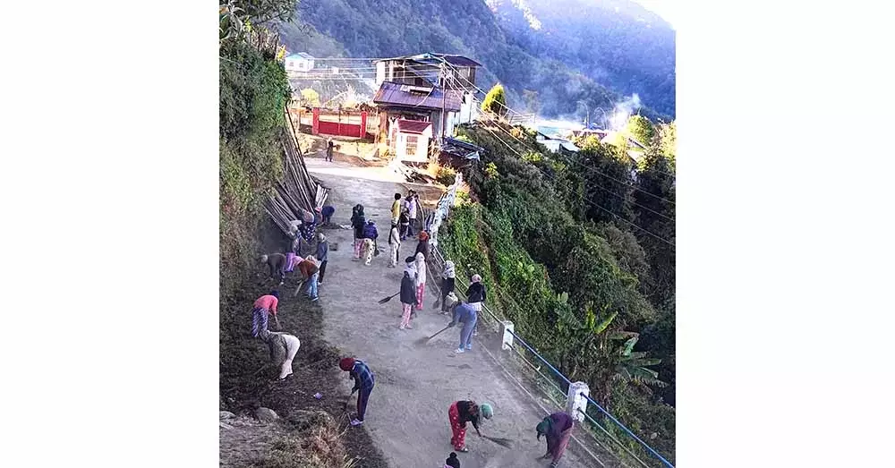 Nagaland : सेयोचुंग गांव में जागरूकता कैंप और SBA का आयोजन Nagaland : सेयोचुंग गांव में जागरूकता कैंप और SBA का आयोजन