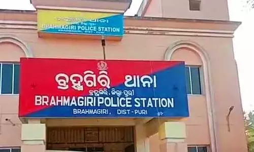 Puri में दिव्यांग महिला से बलात्कार, आरोपी हिरासत में Puri में दिव्यांग महिला से बलात्कार, आरोपी हिरासत में