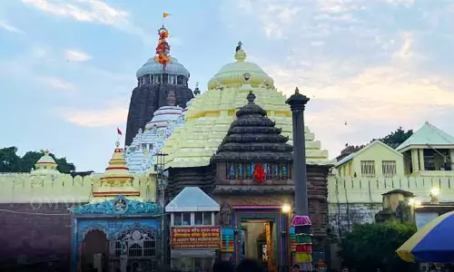Puri जगन्नाथ मंदिर पैनल के सदस्य ने अंग्रेजी नववर्ष के लिए आधी रात को मंदिर खोलने का विरोध किया Puri जगन्नाथ मंदिर पैनल के सदस्य ने अंग्रेजी नववर्ष के लिए आधी रात को मंदिर खोलने का विरोध किया