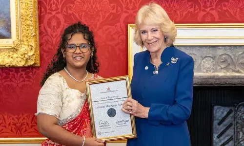 तेलुगु लड़की को Queen Commonwealth निबंध प्रतियोगिता में दुर्लभ सम्मान मिला