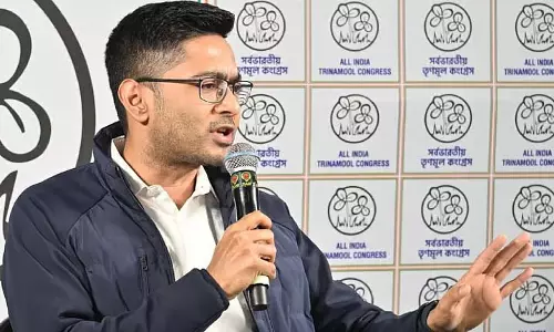 सर्ब अभिषेक ने BLO की मौत की निंदा की, भाजपा ने तृणमूल पर आरोप लगाया