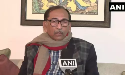 स्व-चिकित्सा से बढ़ रही एंटीमाइक्रोबियल रेजिस्टेंस की समस्या, डॉक्टरों ने किया जागरूकता पर जोर स्व-चिकित्सा से बढ़ रही एंटीमाइक्रोबियल रेजिस्टेंस की समस्या, डॉक्टरों ने किया जागरूकता पर जोर