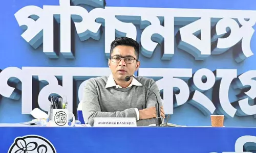 अभिषेक ने BLAs को रोडमैप दिया: युद्ध में एक इंच भी ज़मीन नहीं छोड़ी जा सकती अभिषेक ने BLAs को रोडमैप दिया: युद्ध में एक इंच भी ज़मीन नहीं छोड़ी जा सकती