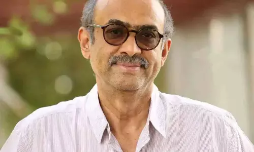 तेलुगु फिल्म चैंबर: भारी बहुमत से जीते Suresh Babu माना पैनल को दी शिकस्त तेलुगु फिल्म चैंबर: भारी बहुमत से जीते Suresh Babu माना पैनल को दी शिकस्त