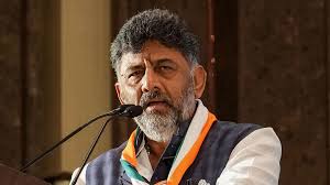 कर्नाटक तोड़फोड़ अभियान पर केरल सीएम की टिप्पणी का DK शिवकुमार ने दिया जवाब