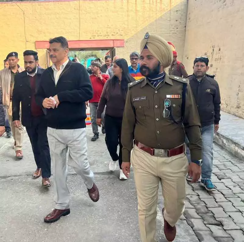 Karnal DG जेल की चेतावनी: अपराध पर गोली या जेल का सामना करना होगा Karnal DG जेल की चेतावनी: अपराध पर गोली या जेल का सामना करना होगा