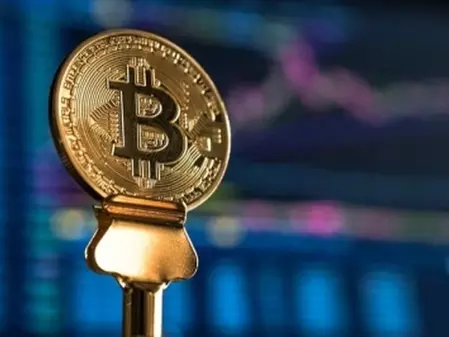 साल 2025 में रिकॉर्ड ऊंचाई से 30 प्रतिशत गिरा बिटकॉइन, फिर भी क्रिप्टो मार्केट में उम्मीदें बरकरार साल 2025 में रिकॉर्ड ऊंचाई से 30 प्रतिशत गिरा बिटकॉइन, फिर भी क्रिप्टो मार्केट में उम्मीदें बरकरार