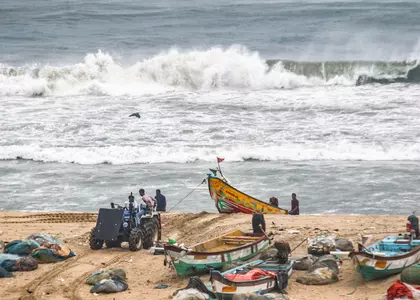 Tamil Nadu के मछुआरों की गिरफ्तारी, समुद्री सीमा विवाद बढ़ा Tamil Nadu के मछुआरों की गिरफ्तारी, समुद्री सीमा विवाद बढ़ा