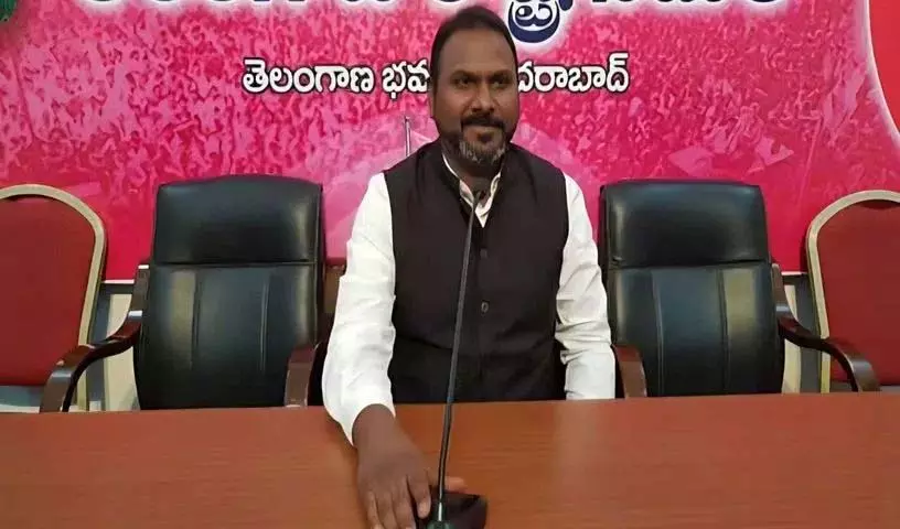 हम रेवंत रेड्डी के NRI आत्म-सम्मान पर हमले की कड़ी निंदा करते हैं: श्रीधर अब्बागोनी हम रेवंत रेड्डी के NRI आत्म-सम्मान पर हमले की कड़ी निंदा करते हैं: श्रीधर अब्बागोनी