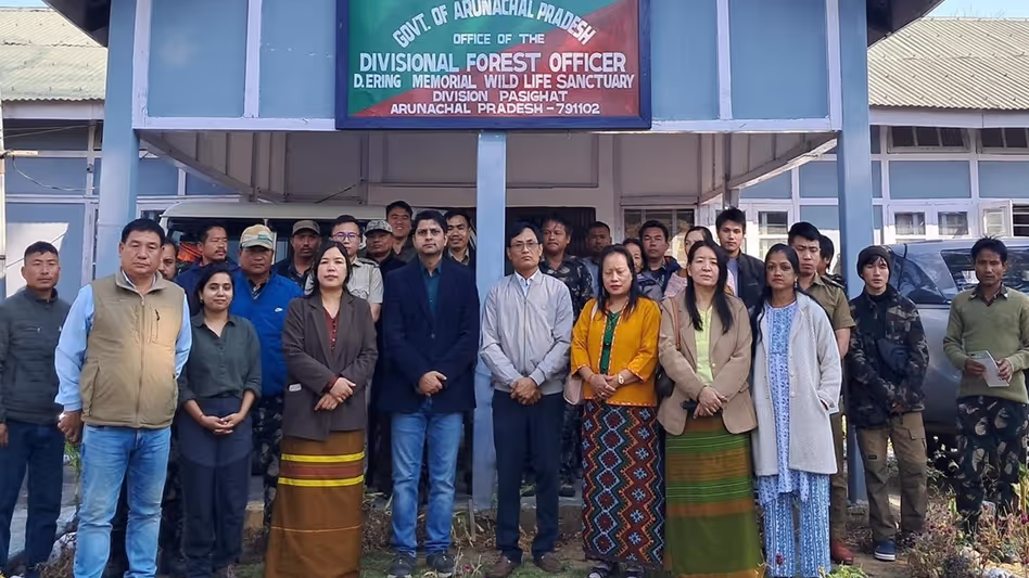 Arunachal : सैंक्चुअरी में वाइल्डलाइफ और हैबिटैट मॉनिटरिंग के लिए फ्रंटलाइन स्टाफ को ट्रेनिंग दी Arunachal : सैंक्चुअरी में वाइल्डलाइफ और हैबिटैट मॉनिटरिंग के लिए फ्रंटलाइन स्टाफ को ट्रेनिंग दी