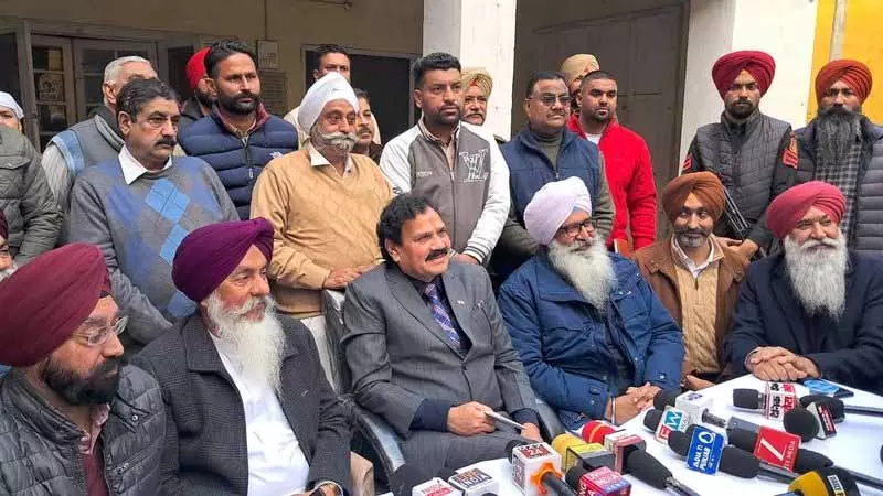 कांग्रेस ने MNREGA का नाम बदलने की आलोचना की, मजदूरों से जागरूकता फैलाने की अपील की कांग्रेस ने MNREGA का नाम बदलने की आलोचना की, मजदूरों से जागरूकता फैलाने की अपील की