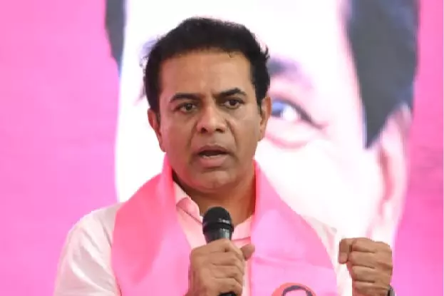 BRS: कांग्रेस सरकार ने सुनहरे तेलंगाना को बर्बाद कर दिया BRS: कांग्रेस सरकार ने सुनहरे तेलंगाना को बर्बाद कर दिया