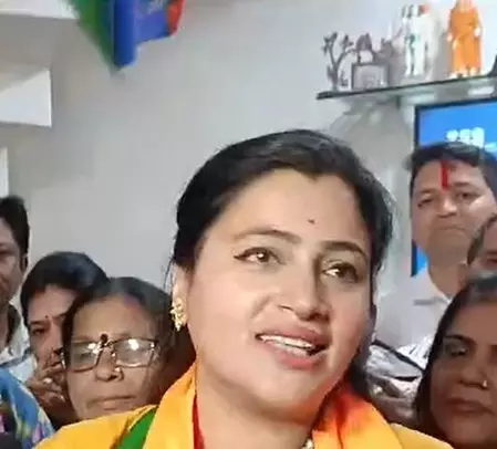दिग्विजय सिंह आरएसएस और भाजपा की विचारधारा को समझ गए: नवनीत राणा दिग्विजय सिंह आरएसएस और भाजपा की विचारधारा को समझ गए: नवनीत राणा
