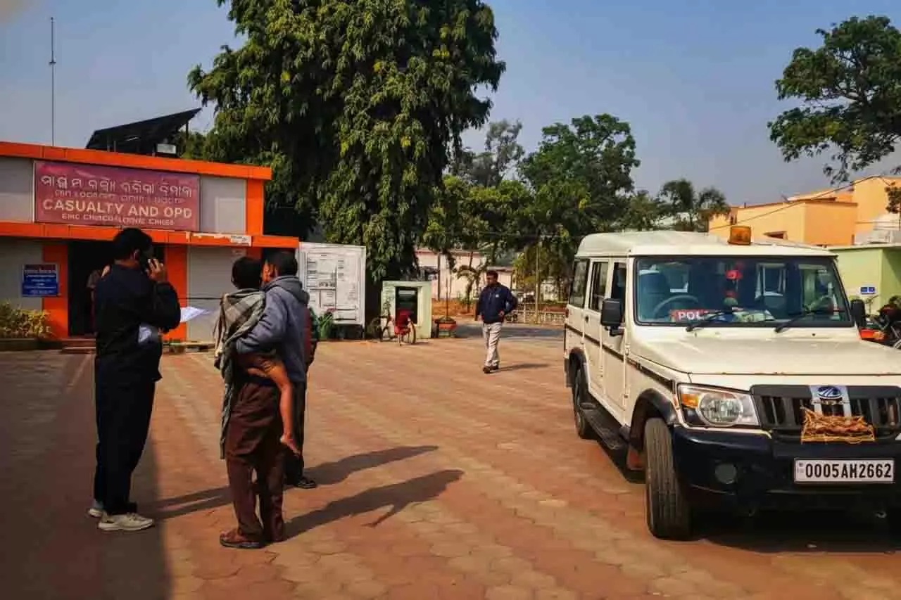 पारिवारिक विवाद के बाद दर्दनाक घटना, नाबालिग रातभर जंगल में रहा पारिवारिक विवाद के बाद दर्दनाक घटना, नाबालिग रातभर जंगल में रहा