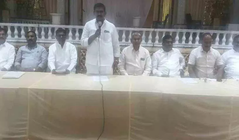 Cherial Venkatachary ने नलगोंडा डिपो को सूर्यपेट में शिफ्ट करने की मांग की Cherial Venkatachary ने नलगोंडा डिपो को सूर्यपेट में शिफ्ट करने की मांग की