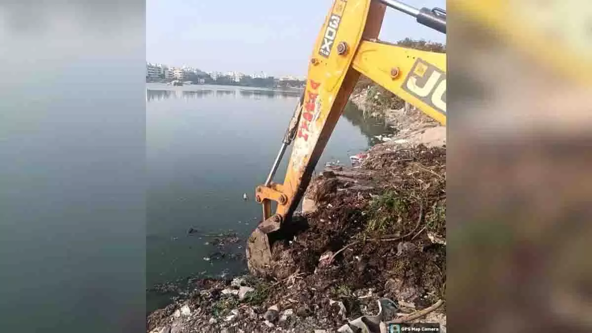 Hydra ने अंबर चेरुवु से 104 ट्रक कचरा साफ किया Hydra ने अंबर चेरुवु से 104 ट्रक कचरा साफ किया