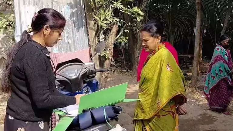 SIR सुनवाई से पहले बांग्लादेशी कॉलोनी के निवासी डरे हुए SIR सुनवाई से पहले बांग्लादेशी कॉलोनी के निवासी डरे हुए