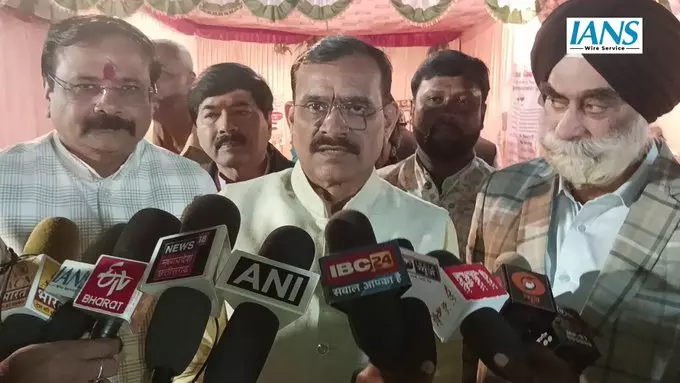 राष्ट्रीय पुस्तक मेला: बीजेपी सांसद वी. डी. शर्मा ने आत्मनिर्भर भारत और स्वदेशी पहल पर जोर दिया राष्ट्रीय पुस्तक मेला: बीजेपी सांसद वी. डी. शर्मा ने आत्मनिर्भर भारत और स्वदेशी पहल पर जोर दिया