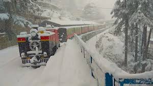 Holiday स्पेशल टॉय ट्रेन शिमला के लिए शुरू हुई
