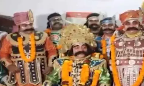Dhanu Jatra : कंस महाराज ने बरगढ़ बस स्टैंड पर खराब सफाई के लिए परिवहन विभाग पर ‘जुर्माना’ लगाया