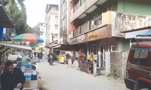 Siliguri: बांग्लादेशी नागरिकों के ठहरने पर अंकुश, चार जिलों में लागू Siliguri: बांग्लादेशी नागरिकों के ठहरने पर अंकुश, चार जिलों में लागू