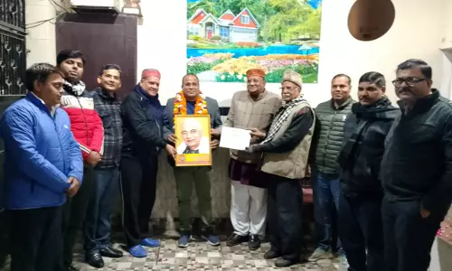 Bareilly: किसान राजेंद्र कुमार को कृषि क्षेत्र में योगदान के लिए सम्मान