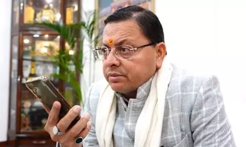 त्रिपुरा के छात्र की मौत पर सीएम धामी ने परिजनों से की बात, न्याय का दिलाया भरोसा त्रिपुरा के छात्र की मौत पर सीएम धामी ने परिजनों से की बात, न्याय का दिलाया भरोसा