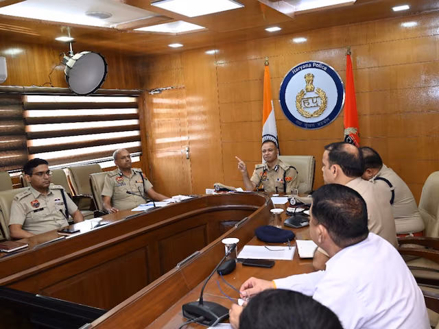 Chandigarh: कानून का पालन हरियाणा में अनिवार्य: DGP ओपी सिंह