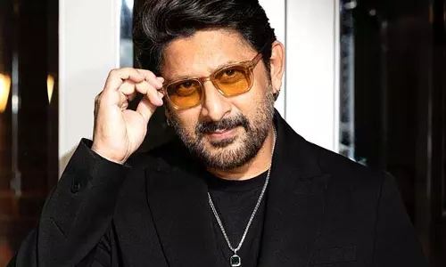 Arshad Warsi ने याद किया कि उन्हें हलचल में हेरा फेरी में अक्षय कुमार जैसा रोल देने का वादा किया गया Arshad Warsi ने याद किया कि उन्हें हलचल में हेरा फेरी में अक्षय कुमार जैसा रोल देने का वादा किया गया
