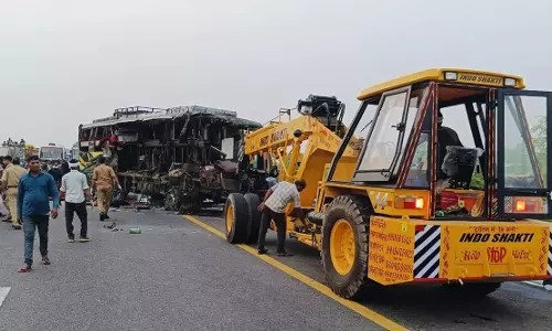 NCR Noida: एक्सप्रेसवे पर हादसों की संख्या alarming, 2025 में 113 मृतक NCR Noida: एक्सप्रेसवे पर हादसों की संख्या alarming, 2025 में 113 मृतक