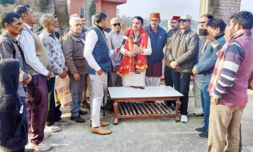Pathania ने गाय संरक्षण, आजीविका और बाढ़ पुनर्वास के लिए काम किया Pathania ने गाय संरक्षण, आजीविका और बाढ़ पुनर्वास के लिए काम किया