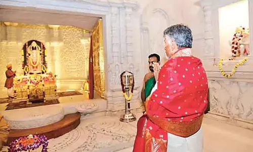 CM Chandrababu : राम राज्य सबसे अच्छे शासन का पैमाना है CM Chandrababu : राम राज्य सबसे अच्छे शासन का पैमाना है