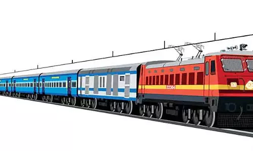 New Year: मुंबई और हैदराबाद के बीच स्पेशल ट्रेन