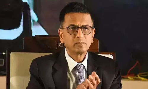 68 साल की महिला ने CJI चंद्रचूड़ को कॉल करके डिजिटल फ्रॉड में 3.71 करोड़ रुपये गंवाए